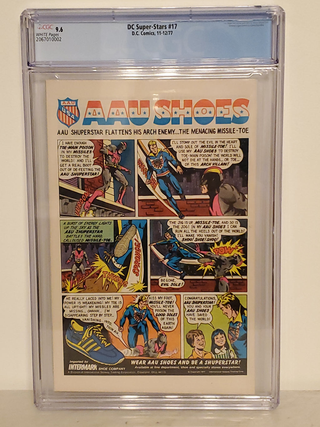 DC Superstars #17 | CGC 9.6  | 1st Huntress (Helena Wayne)